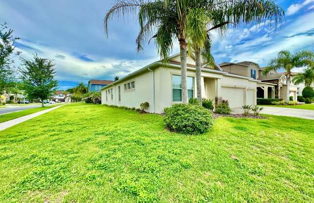 3989 Windcrest Dr Gallery 3