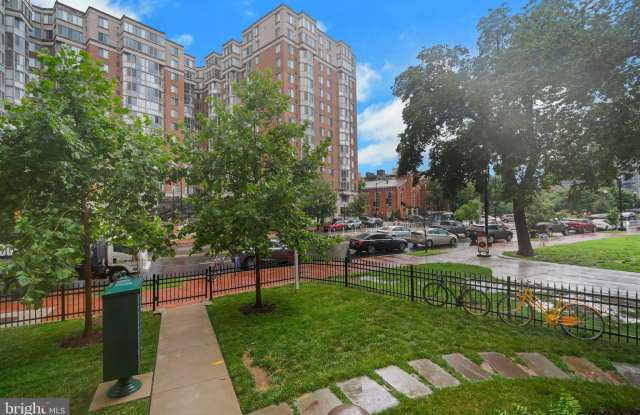 459 MASSACHUSETTS AVENUE NW photos photos