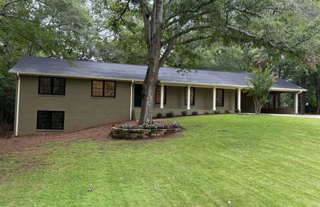 185 Landor Drive - Forrest Heights Neighborhood - AVAILABLE NOW! photos photos