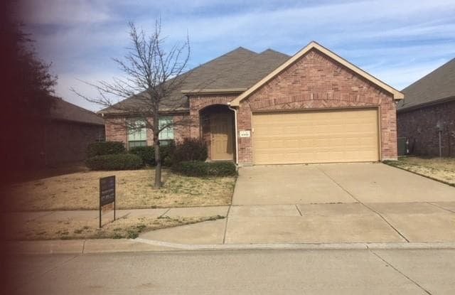 1221 Amazon Drive - 1221 Amazon Drive, Fort Worth, TX 76247