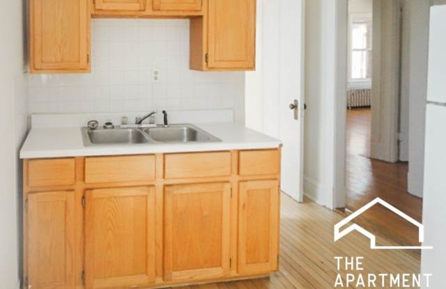 5047 North Damen Ave. photos photos