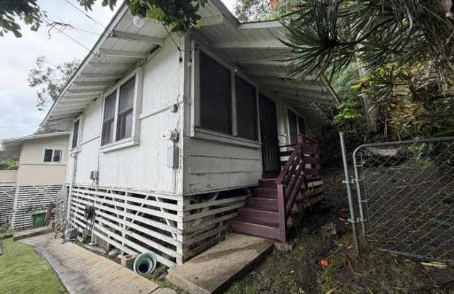 2434 Waolani Avenue photos photos