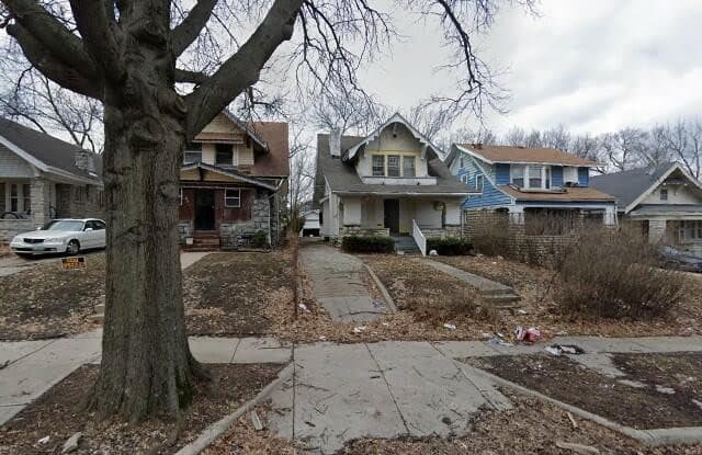 4020 S Benton Avenue - 4020 South Benton Street, Kansas City, MO 64130
