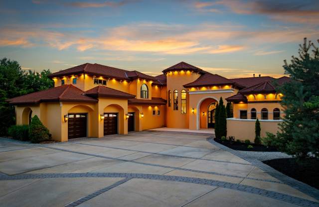 1548 N Bay Avenue photos photos