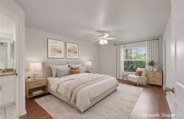 9570 Crescent Garden Dr Gallery 4