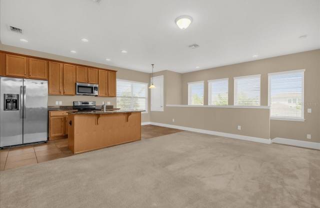 13779 SACHS Avenue Gallery 4