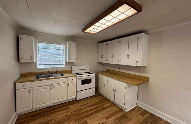 2 Bedroom 1 Bath House Gallery 4