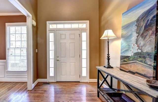 4876 Sara Creek Way Gallery 2