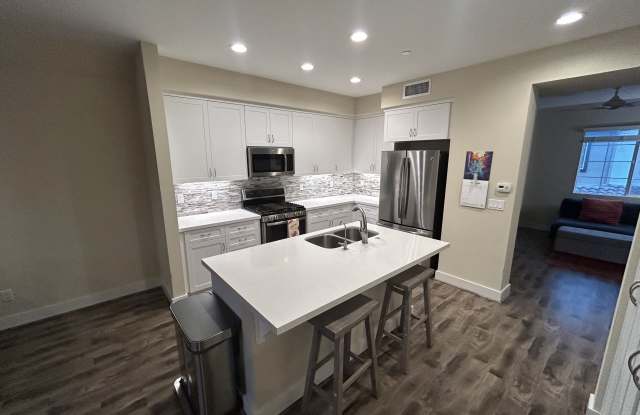 3211 Fennel Lane photos photos
