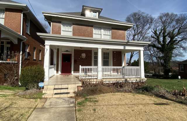 1017 East Martin Luther King Boulevard Gallery 2