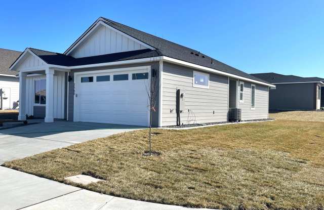 Beautiful 3 Bedroom in Richland near the Mercantile! Corner lot! Gallery 4