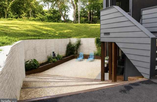 6325 JOHENSU Drive Gallery 4