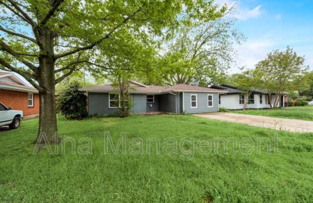 11364 Lippitt Ave - 11364 Lippitt Avenue, Dallas, TX 75218