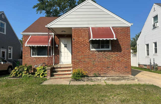 Beautiful 3 Bedroom Home! Now Available! photos photos