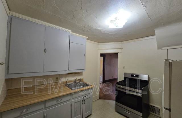 118 1/2 Harrison Street photos photos