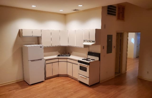 11 Paterson Ave Rear Apt - 11 Paterson Avenue, Passaic County, NJ 07424