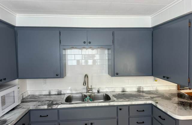2311 North Averill Avenue photos photos