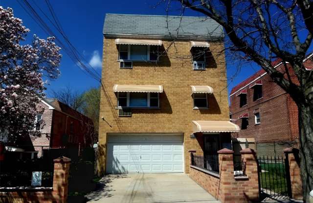 1465 Burke Avenue photos photos
