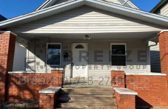 17 E Oakland St photos photos