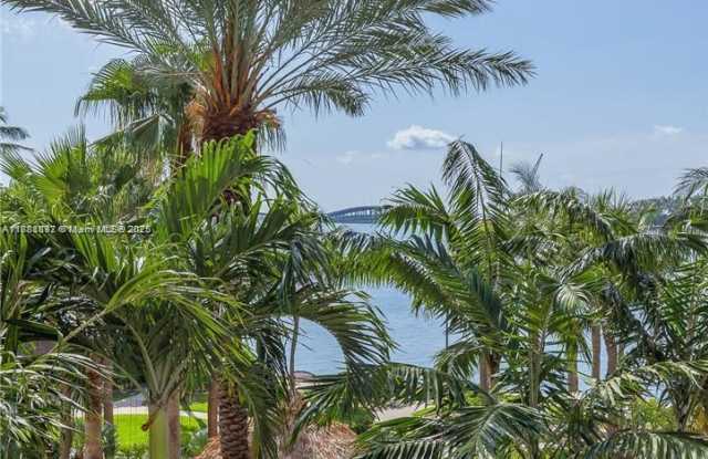 2451 Brickell Bay Drive Gallery 3