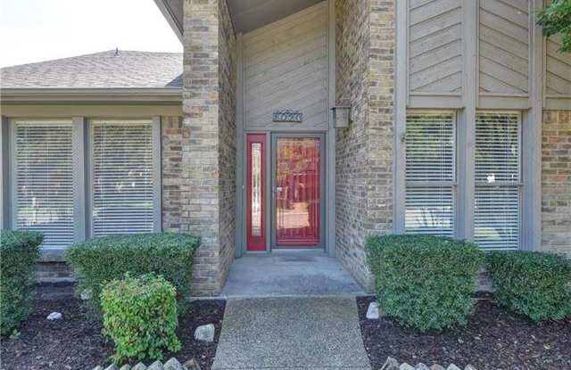 6020 Daven Oaks Drive Gallery 2