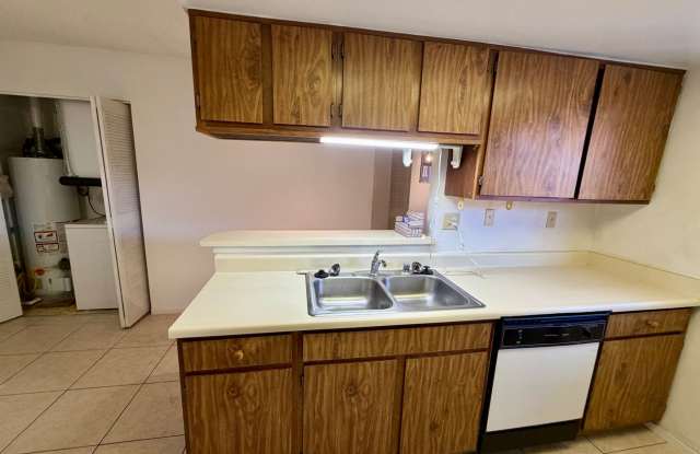 single story townhome Gallery 3