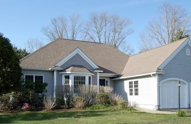 13 Silver Brook Ln - 13 Silver Brook Lane, Plymouth County, MA 02061