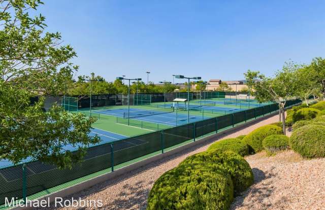 2127 Sandstone Cliffs Gallery 3