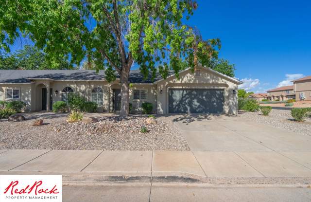 Updated 3 Bedroom Home. Water Included! photos photos