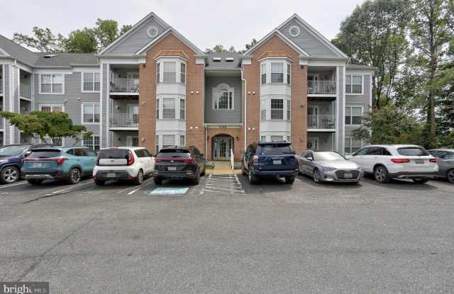 2056 QUAKER Way Gallery 2