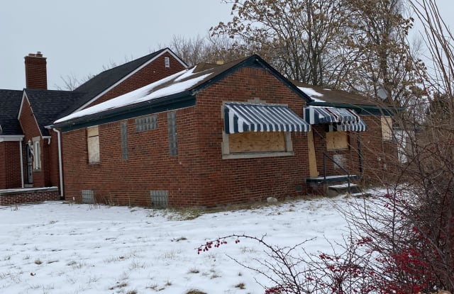 17300 Bradford Avenue - 17300 Bradford Avenue, Detroit, MI 48205