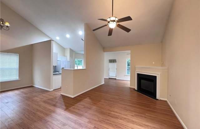 604 Holmes Boulevard photos photos