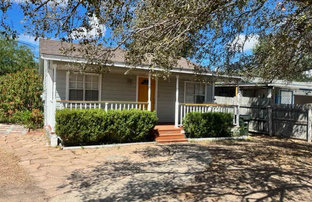 983 Washington Avenue photos photos