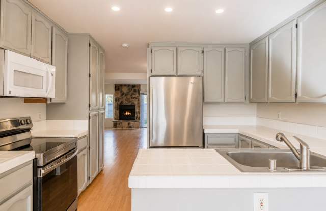 31 Sandpiper Circle Gallery 3