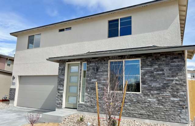 Stunning 4bd, 3 bath Home photos photos