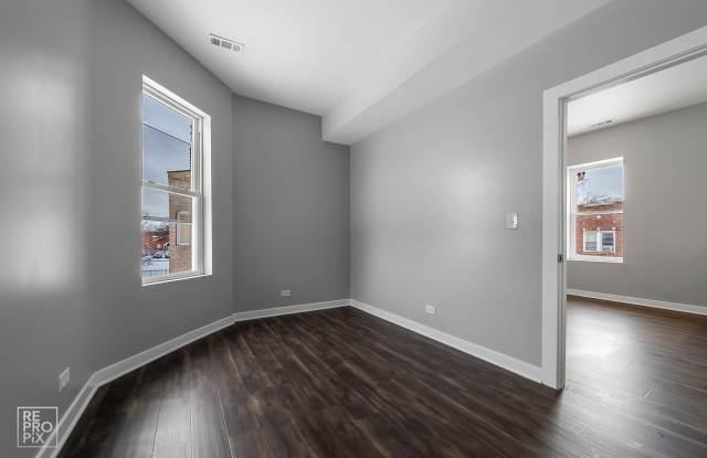 6501 South Justine Street - 2W Gallery 3