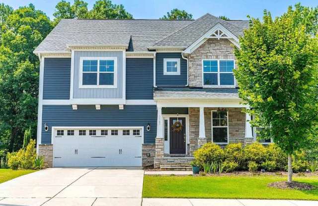 Spacious Raleigh Home with Modern Comforts - 3545 South Beaver Lane, Wake County, NC 27604
