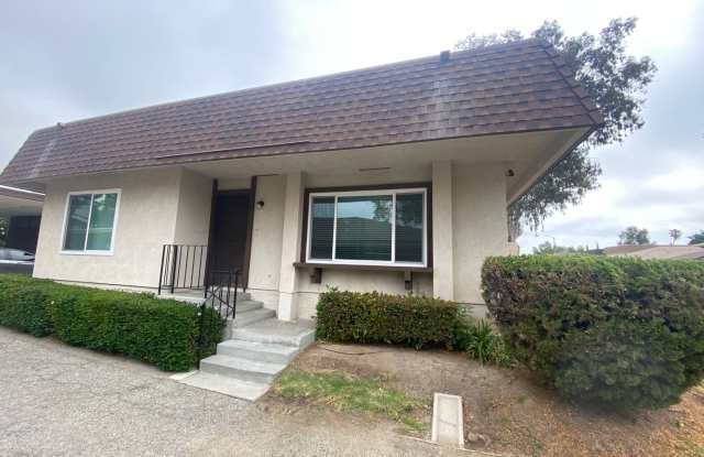 1 bed, 1 bath Monticello Condo - 2653 Phipps Avenue, Simi Valley, CA 93065