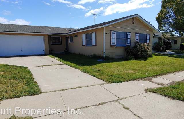 4665 Fargo Ave. - 4665 Fargo Avenue, San Diego, CA 92117