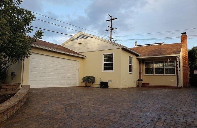 11608 Tarron Avenue - 11608 Tarron Avenue, Hawthorne, CA 90250