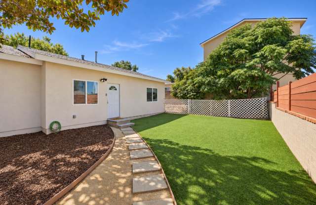 Tucked away with turfed yard! Gallery 3