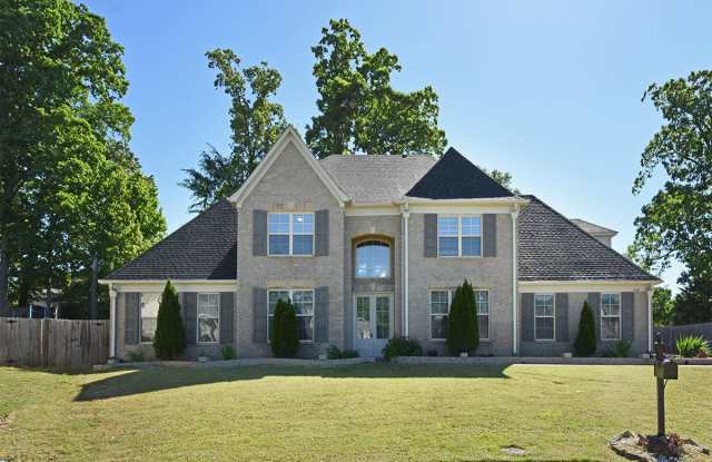 5 Bedroom, 4 Bathroom in Cordova Near Houston Levee and Pisgah Rd photos photos