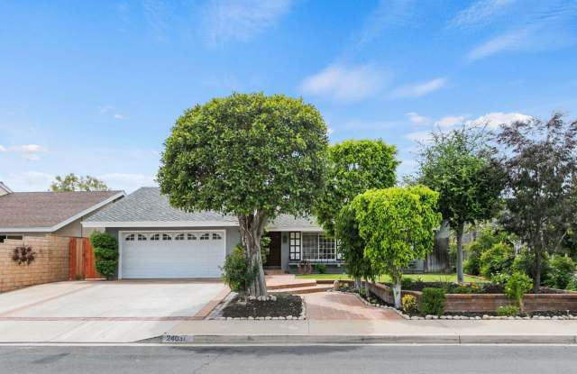 Single-Story Sanctuary with Outdoor Oasis photos photos