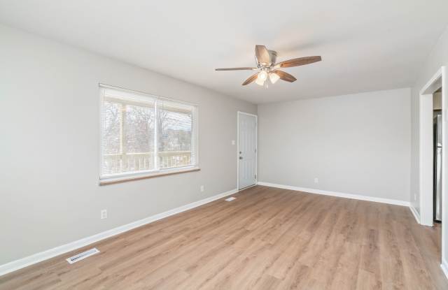 411 Cherokee Heights Drive Gallery 3