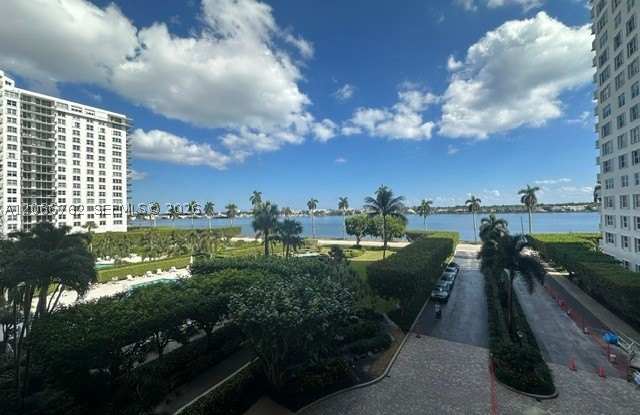 1801 S Flagler Dr Gallery 1