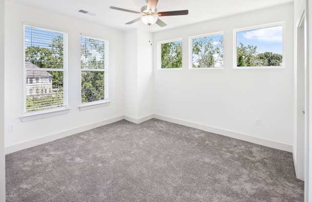 The Vandy Apartments Gallery 4