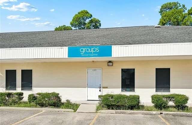 1373 CORPORATE SQUARE Boulevard Gallery 4