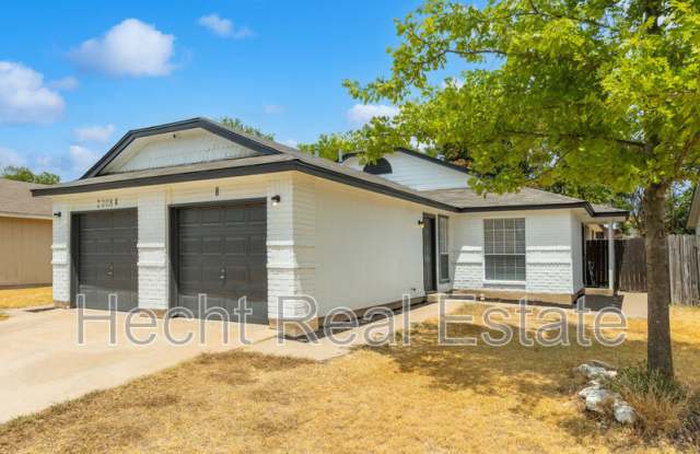 2308 Fuzz Fairway - B photos photos