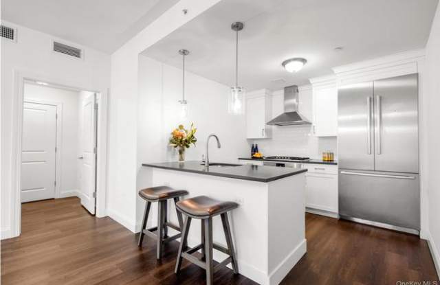 10 Byron Pl Gallery 4