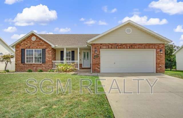 1116 Maplewood Ln Gallery 1